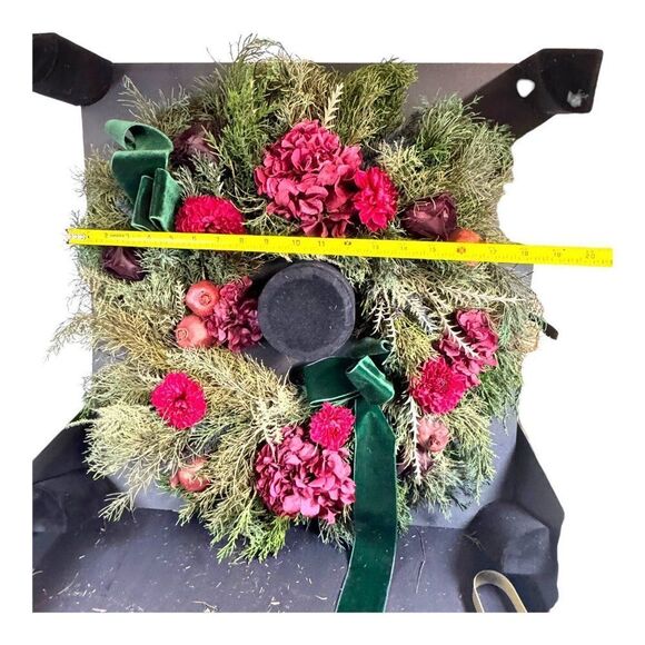 Venus Et Fleur Roses Forever Floral Wreath 18" Red & Green Everlasting Decor - Picture 4 of 7